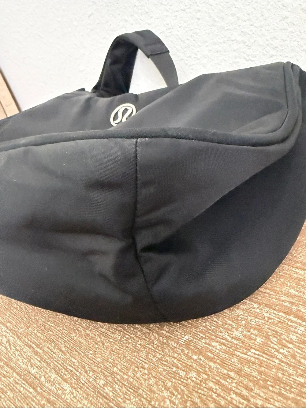Lululemon City Essentials Shoulder Bag Black/Silver Crescent Shape Purse